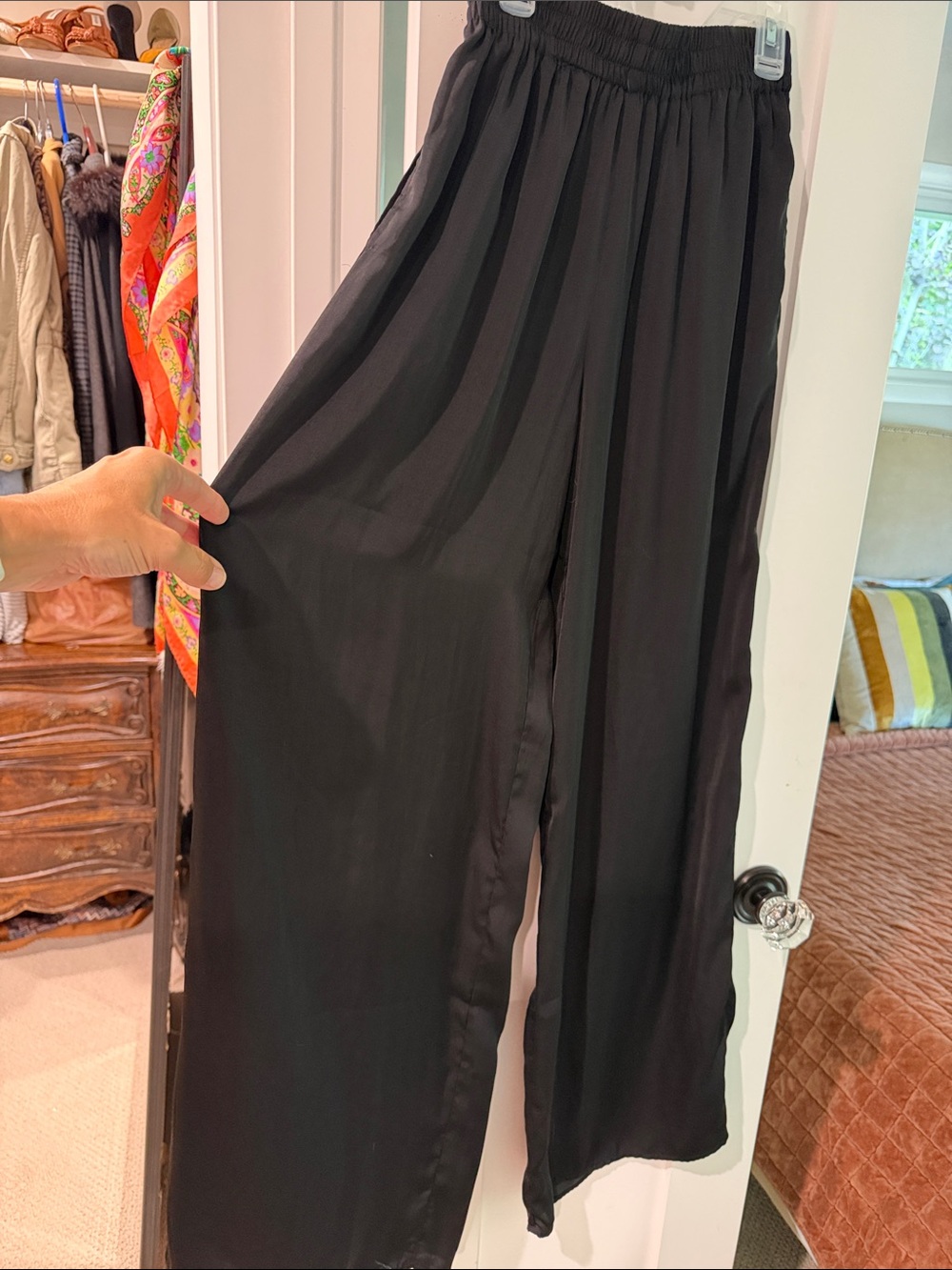 Forever 21 Black Wide-Leg Elastic Waist Pants